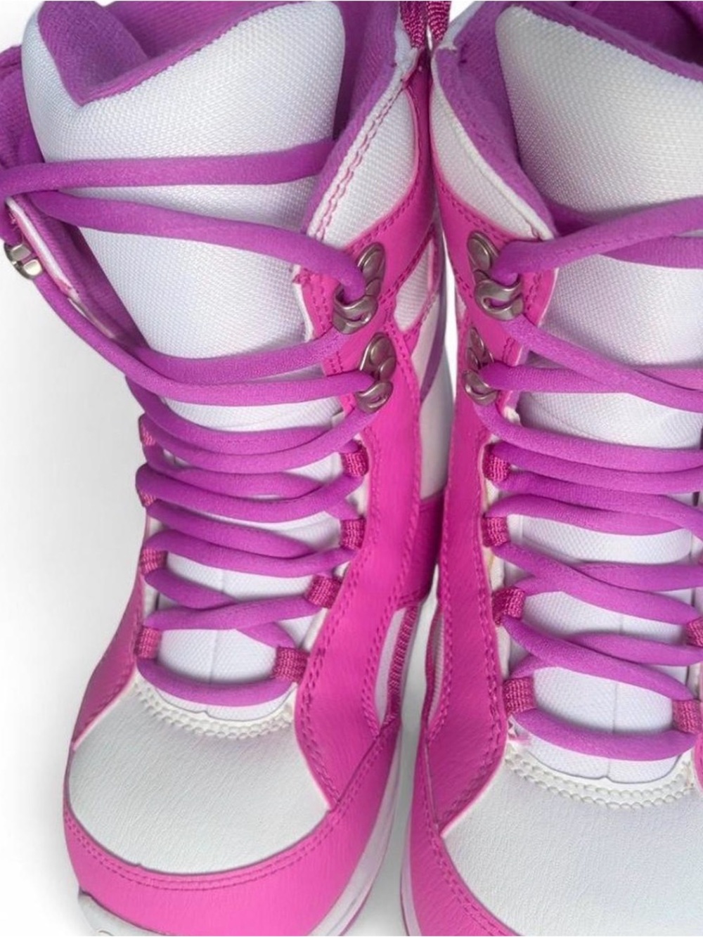 Burton Bright Pink and White Women's Snowboard Boots - Picture 2 of 5